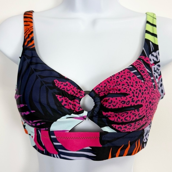 Bar III Other - Bar iii Bikini Top Womens Size Small Black Multicolor Palm Prowl Foliage NWT